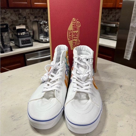 Brand New Vans High White men shoe Size 12 = Euro Size 46 - Picture 2 of 6